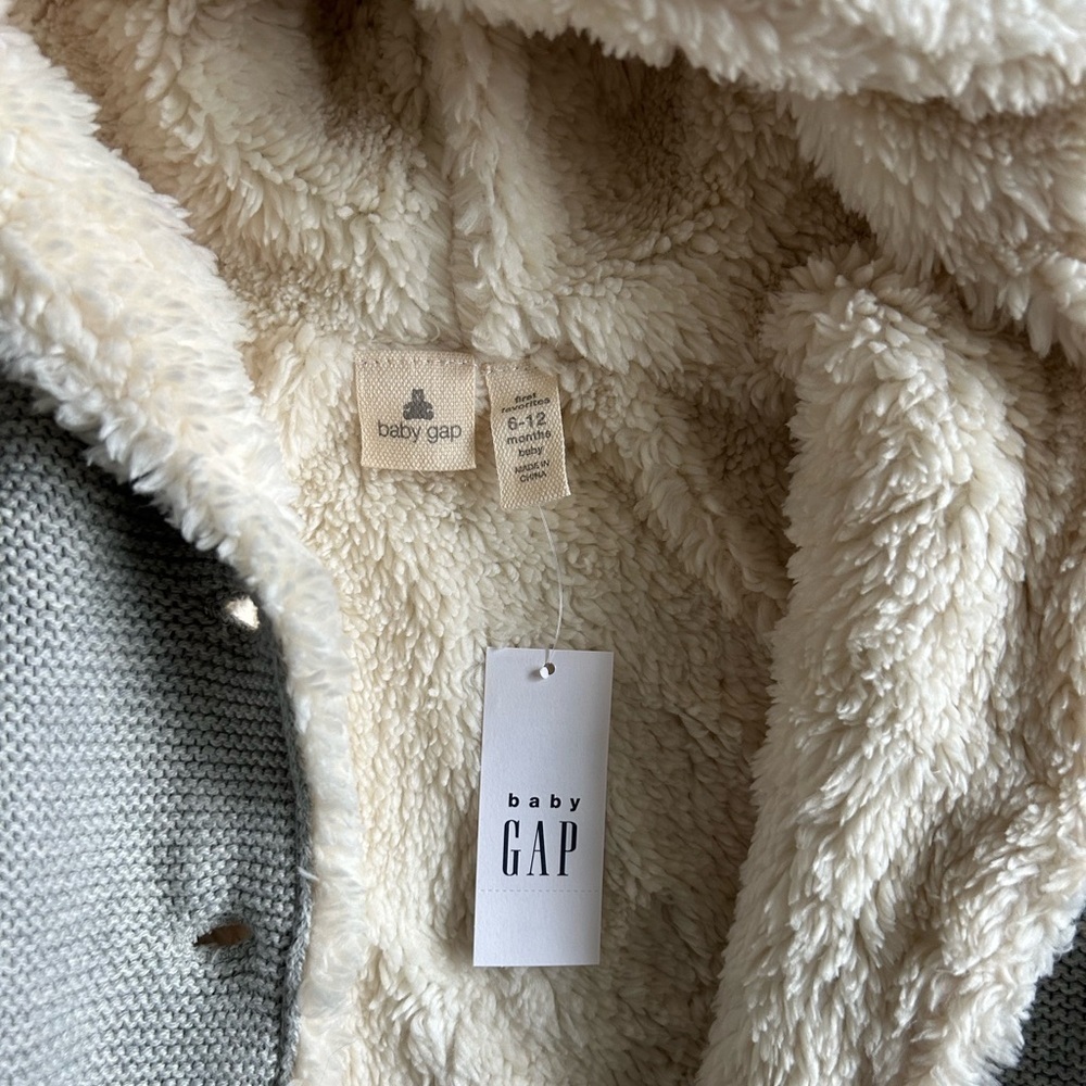 NWT Baby Gap Grey Cotton Sherpa Hooded Jacket size 6-12 months - Picture 2 of 13